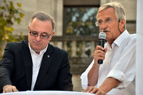 aktionen-tst_landesbischof_moderator.jpg aktionen-tst_landesbischof_moderator.jpg