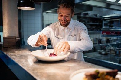 Alex Schareina (c) Lerch Genusswelten 20251009_PHO_Team_013.jpg