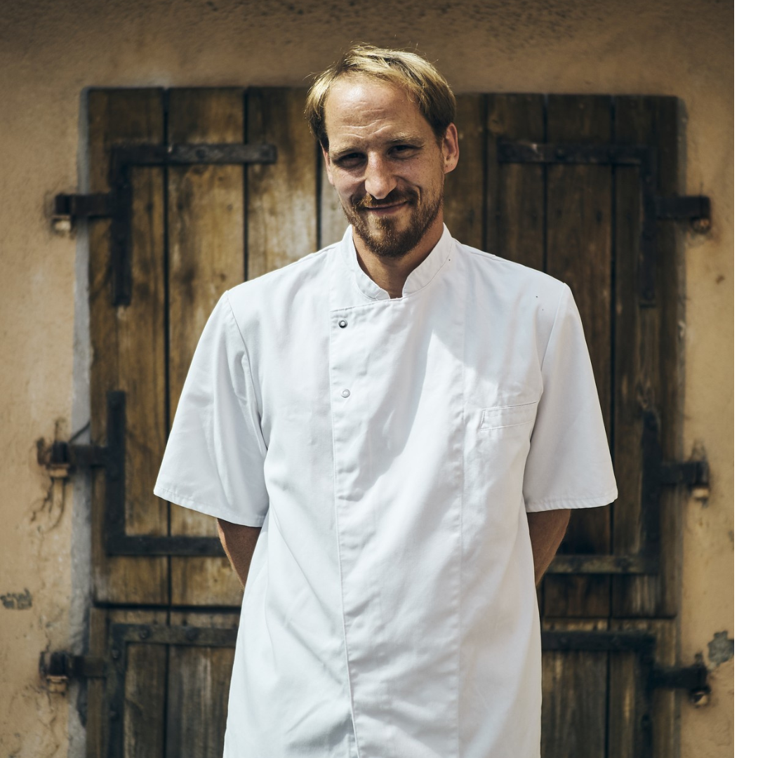 Johannes Fetz (c) Felix Valentin_INSTA.png