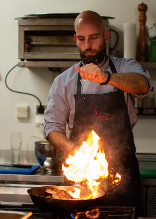 C Landgasthof Hittenkirchen I Foto Michael Bellenberg 2 (1).jpg