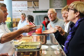 aktuelles-aktuelles_2015-kasseler_struenkchen_praesentation_20150801b_288.jpg