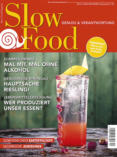 Cover des Slow Food Magazins 04/26 mit einem Sommer-Cocktail, Titelthemen Sommer-Drinks, Rheingau-Riesling und Lebensmittelerzeugung