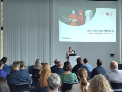Abschlussveranstaltung DiFo 2 Projektleiterin Andrea Lenkert-Hörrmann (Slow Food Deutschland) (c) Marleen Busche Abschlussveranstaltung DiFo 2 Projektleiterin Andrea Lenkert-Hörrmann (Slow Food Deutschland) _2 (c) Marleen Busche .jpg