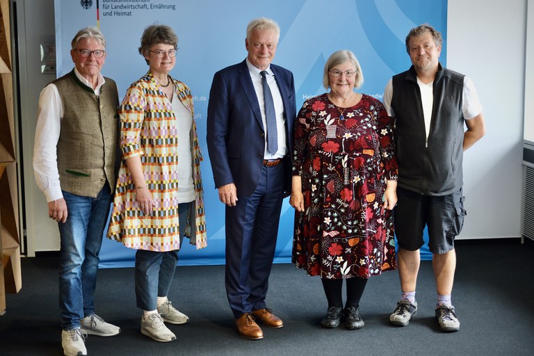 Gruppenbild (c) BMLEH.jpeg