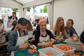 25_jahre_slow_food_deutschland-schnippeldisko_kirchentag_2017_c_ingo_hilger.jpg