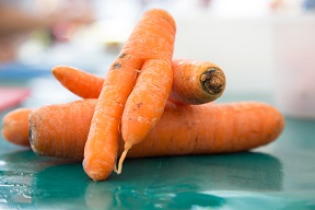 25_jahre_slow_food_deutschland-schnippeldisko_kirchentag_2017_c_ingo_hilger_3.jpg 25_jahre_slow_food_deutschland-schnippeldisko_kirchentag_2017_c_ingo_hilger_3.jpg