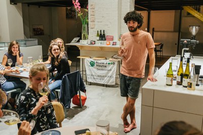 Wein Verkostung.jpg Wein Verkostung.jpg